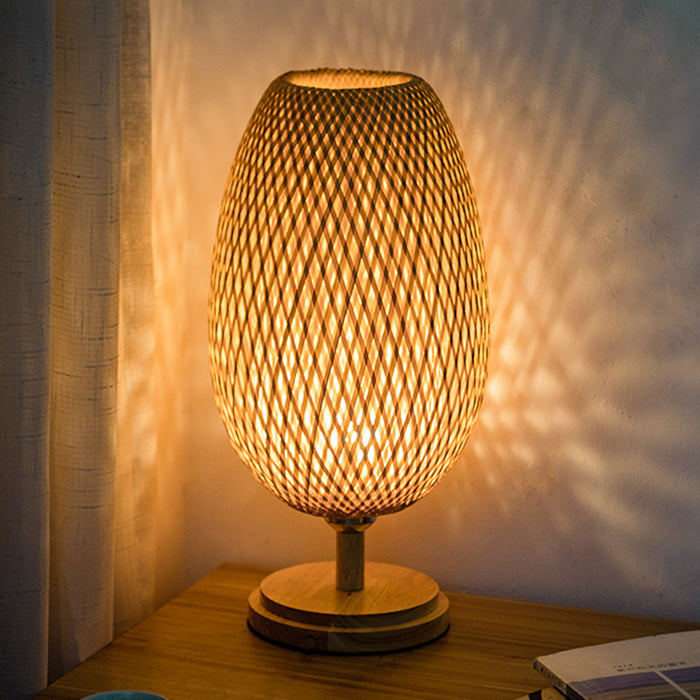 Lámpara de mesa tejida de bambú estilo japonés Zen dormitorio sala de estar