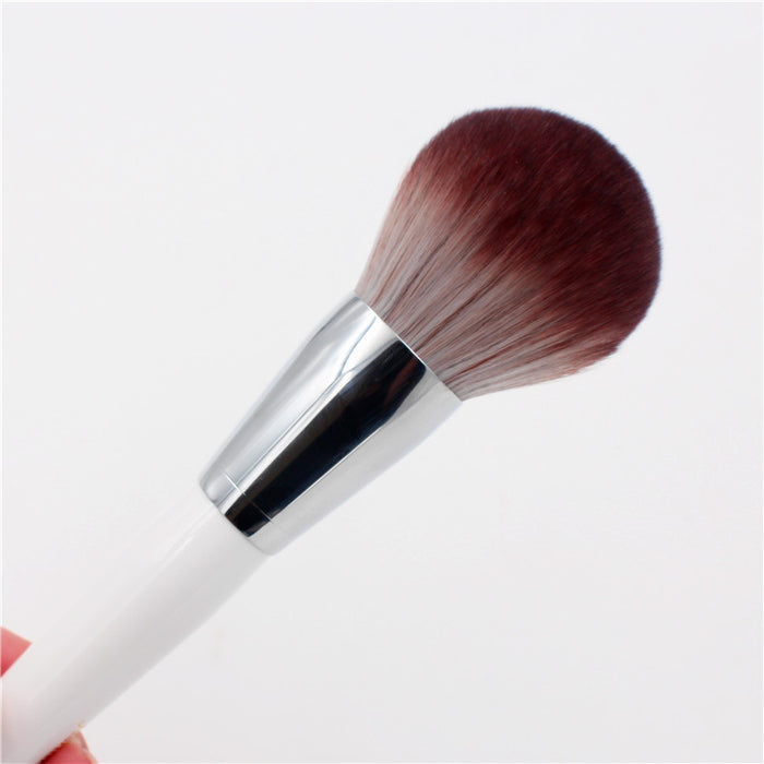 Large make-up brush